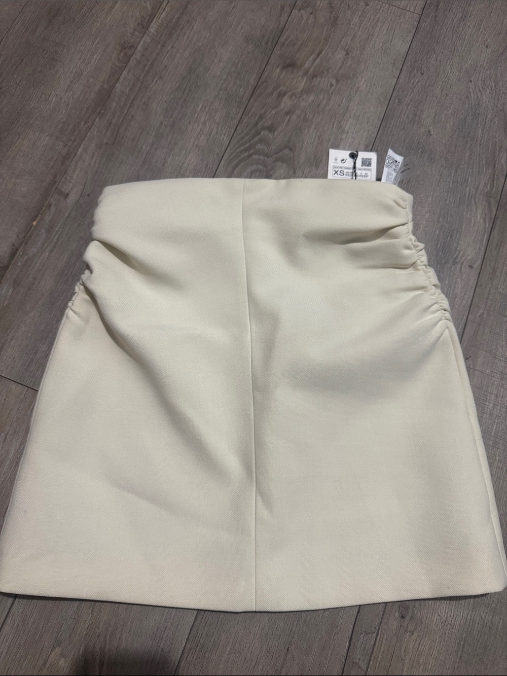 Zara Cream Ruched Waist Mini Skirt
